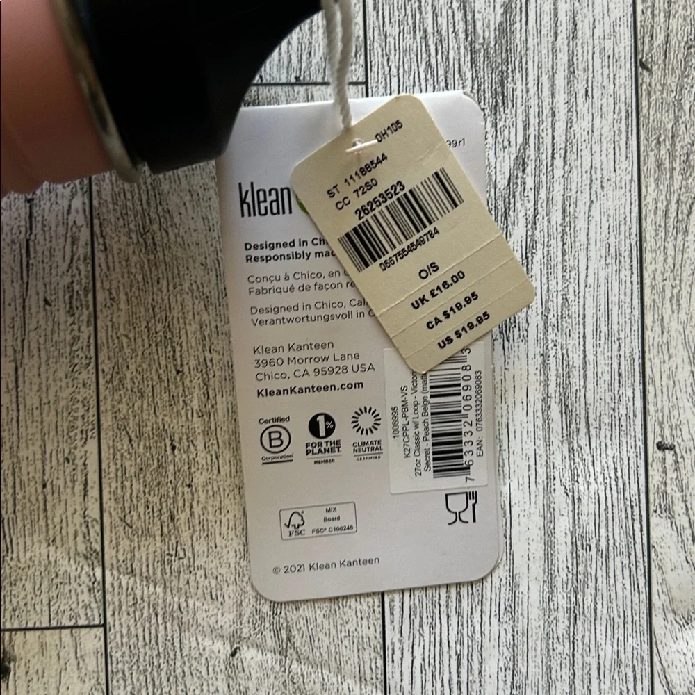 *closet clean out* PINK x Klean Kanteen Water Bottle 27oz
